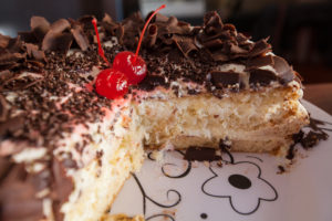 Bolo de leite ninho da Café com Mistura 